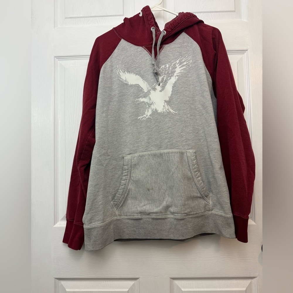 American Eagle Outfitters Vintage Men’s Gray and Burgundy Hoodie Size XL